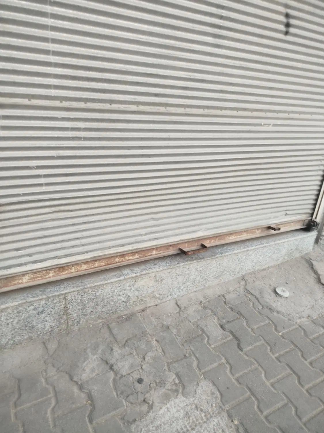 اجاره مغازه 120متری در آغ زمی