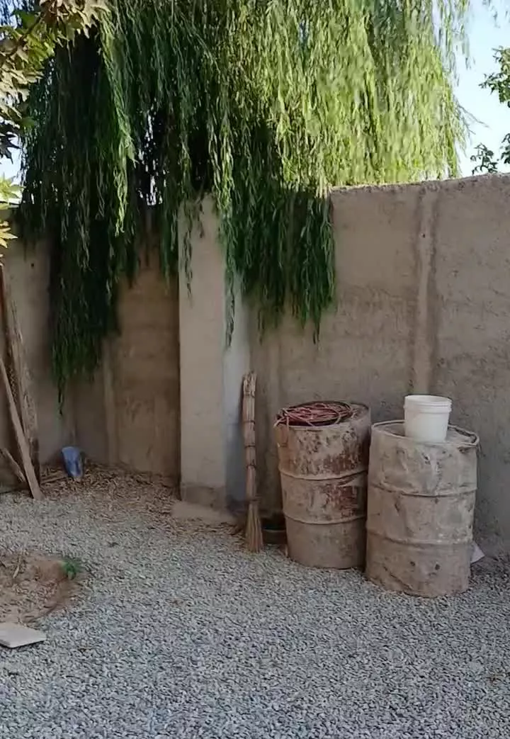 اجاره کارگاه  با ۳۰۰ متر محوطه و سالن ۷۰ متری