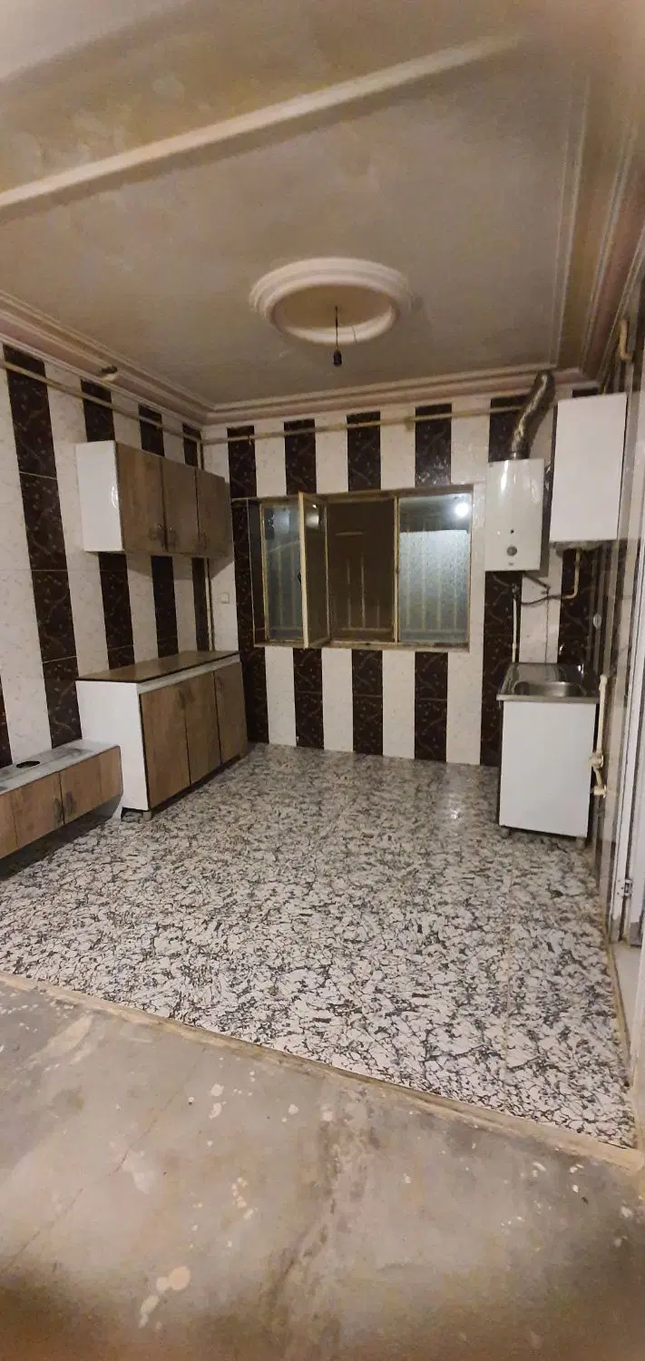 ۷۰ متری فروش فوری صادقیه
