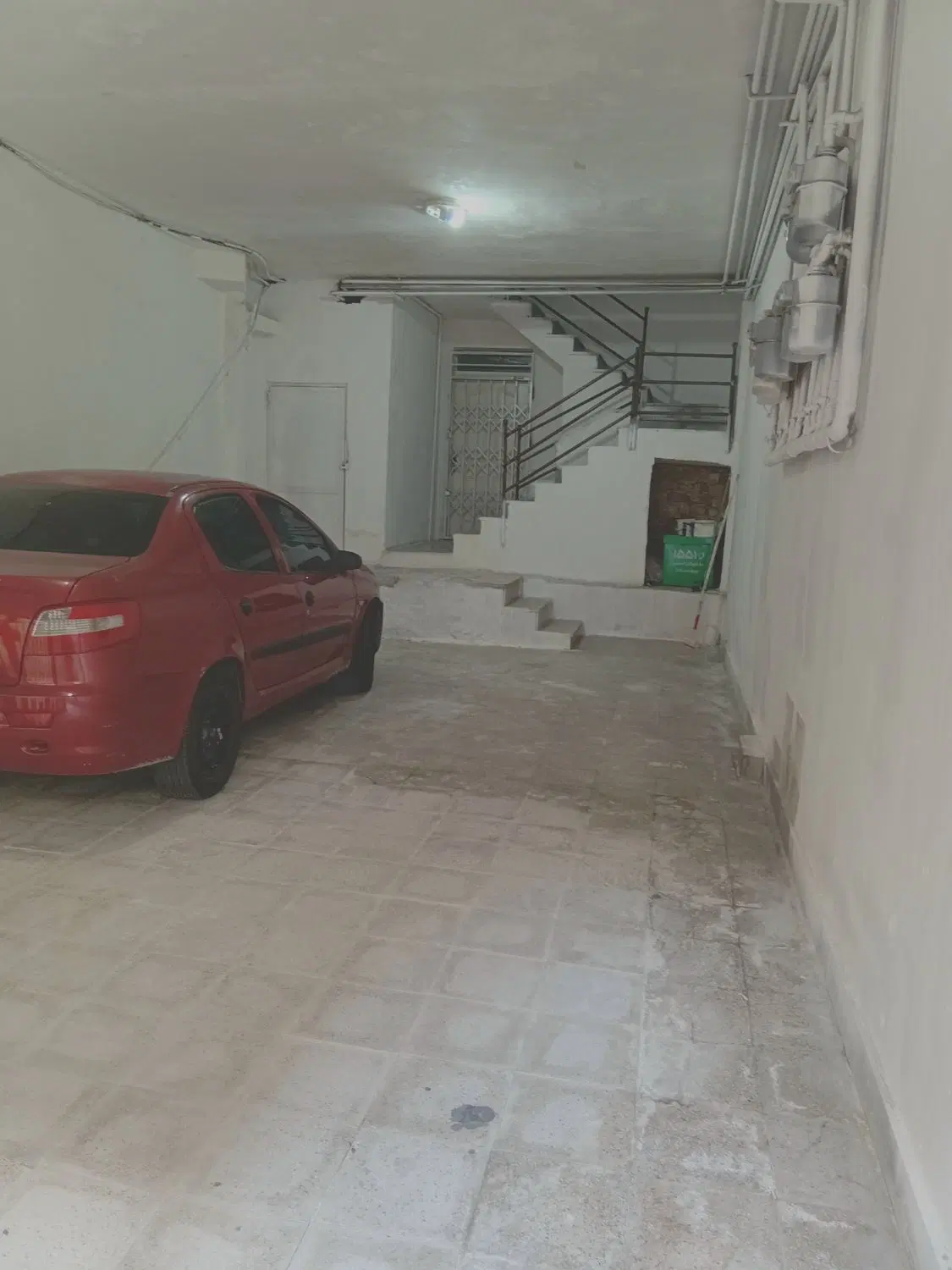 اپارتمان با پارکینگ ازاده