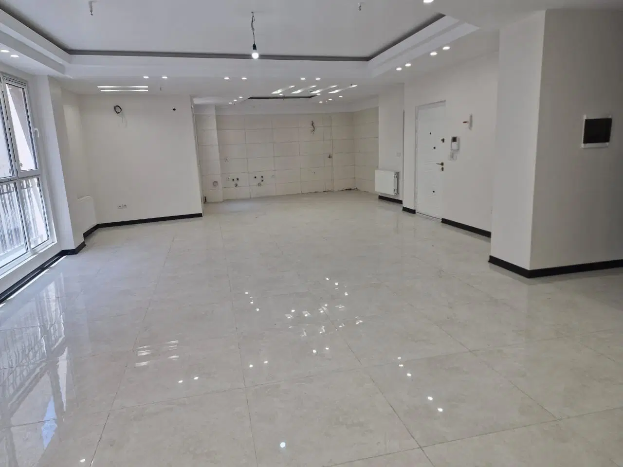 170متر خوش نقشه_پارکینگ دار