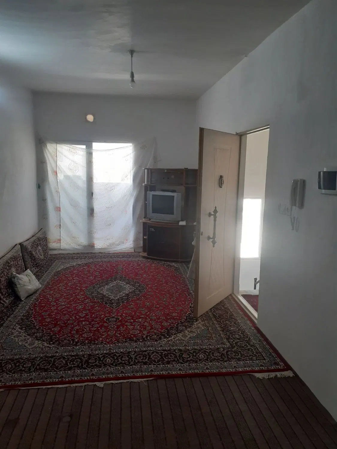 آپارتمان نقلی
