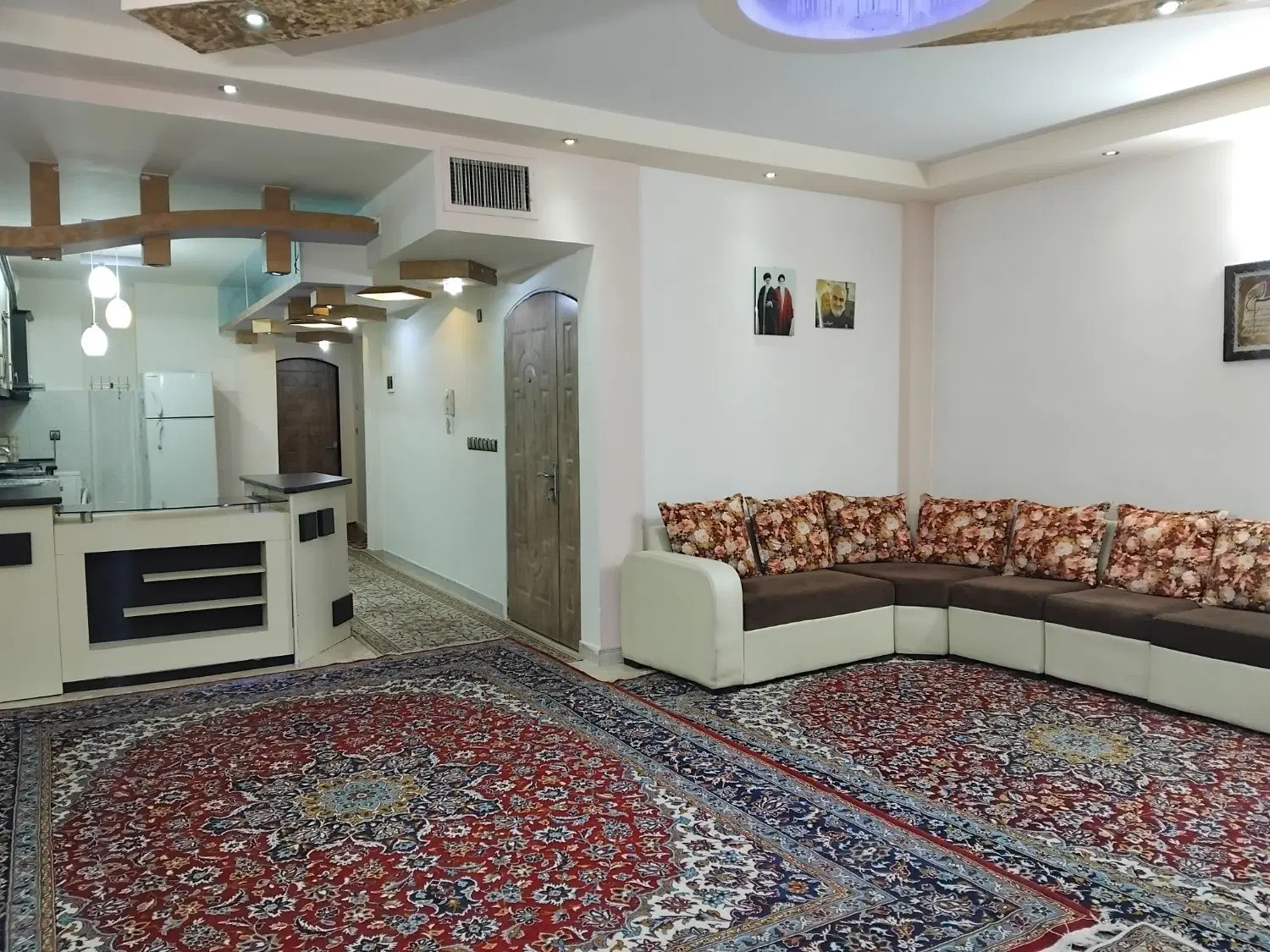 آپارتمان 93 متری