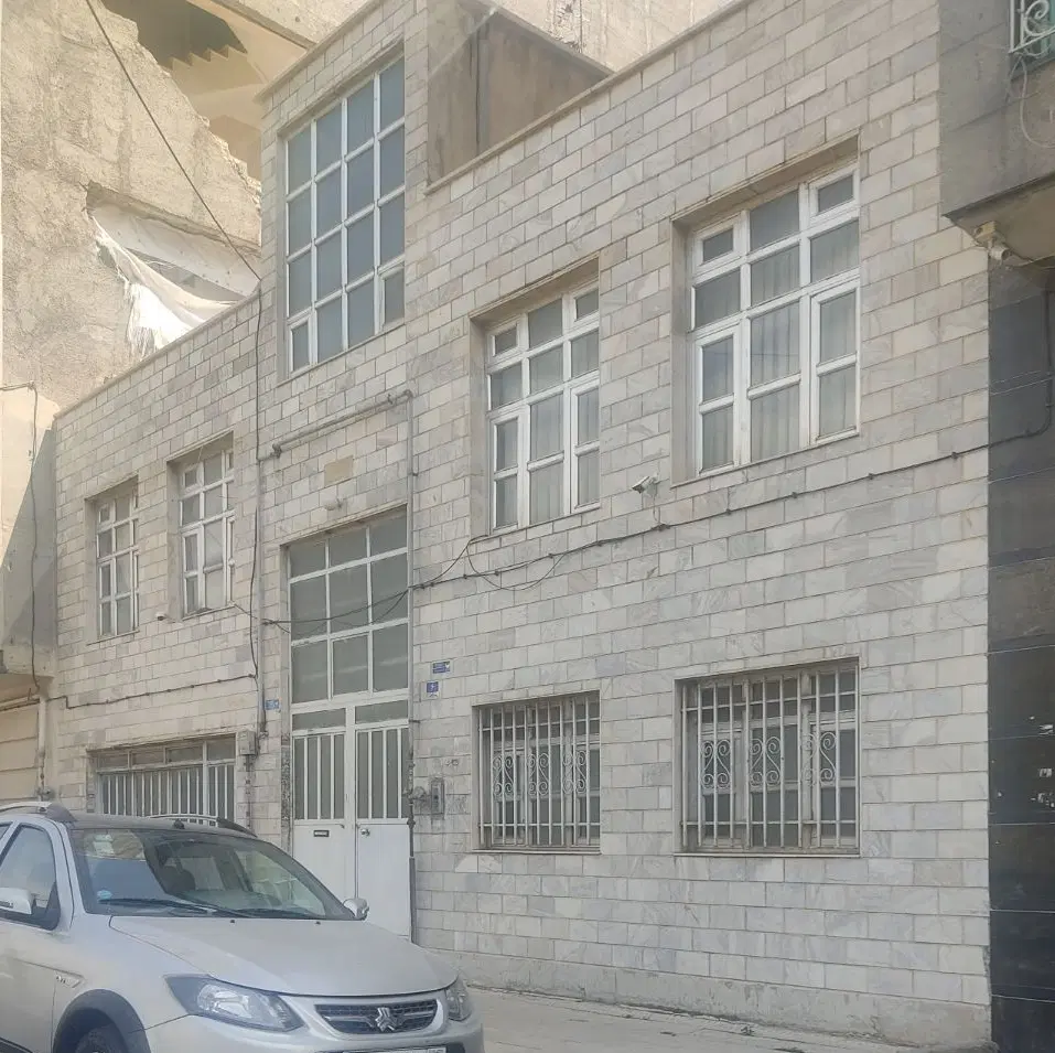 ۳۰۰ متر جنوبی مرزداران