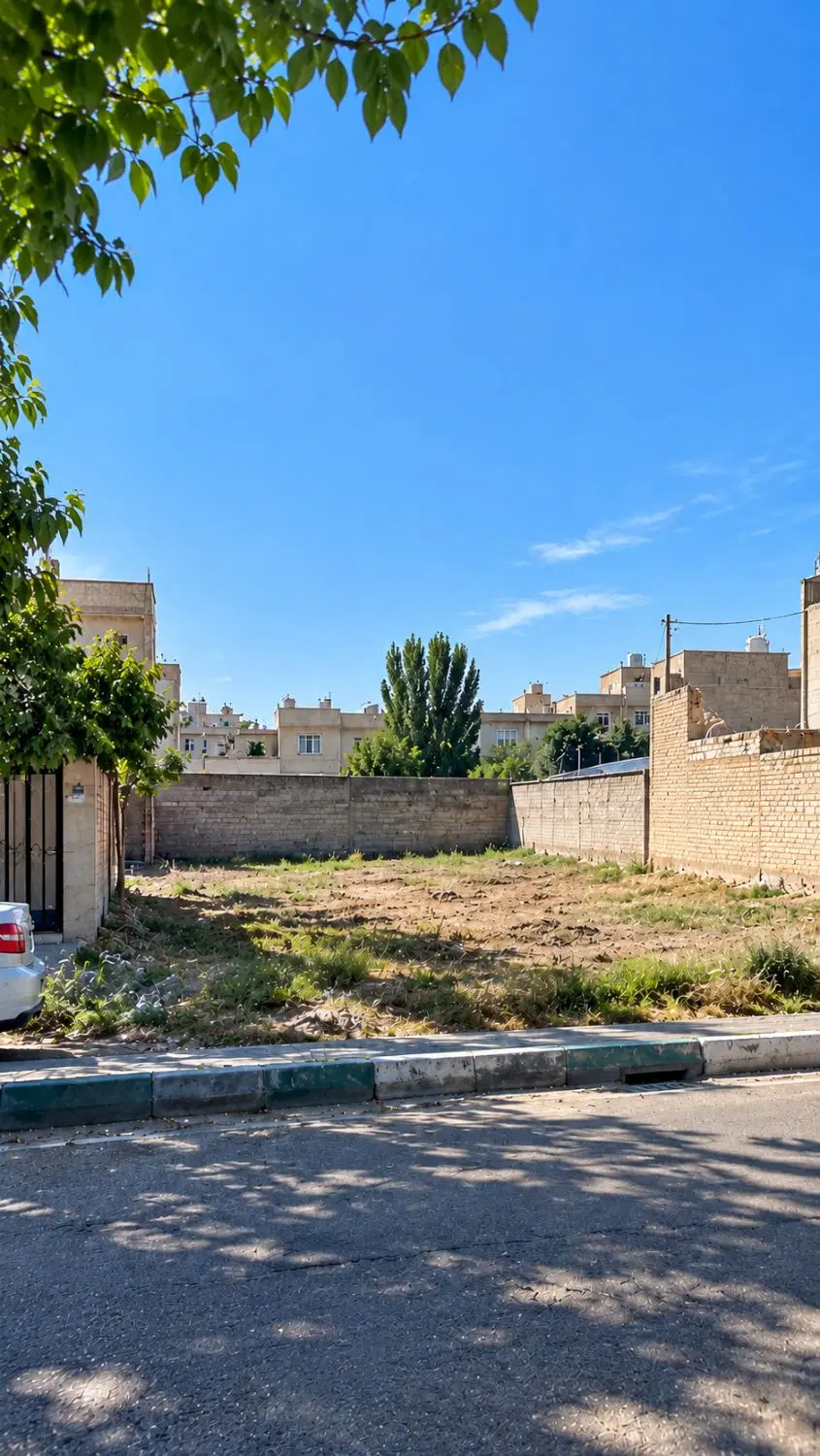 زمین خیابان شهربانی ۲۴۰متر