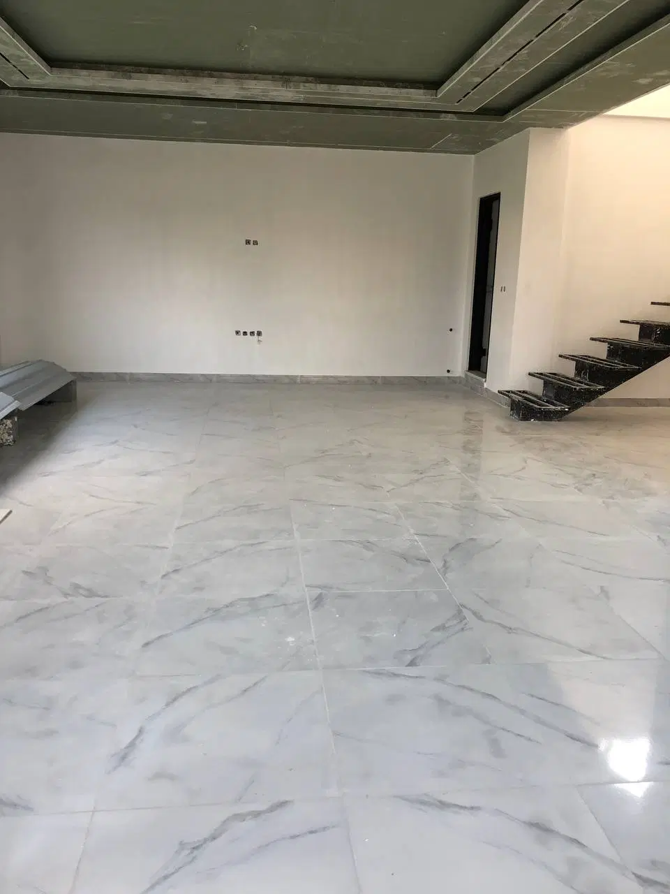 ویلا دوبلکس ۳۰۷ متری