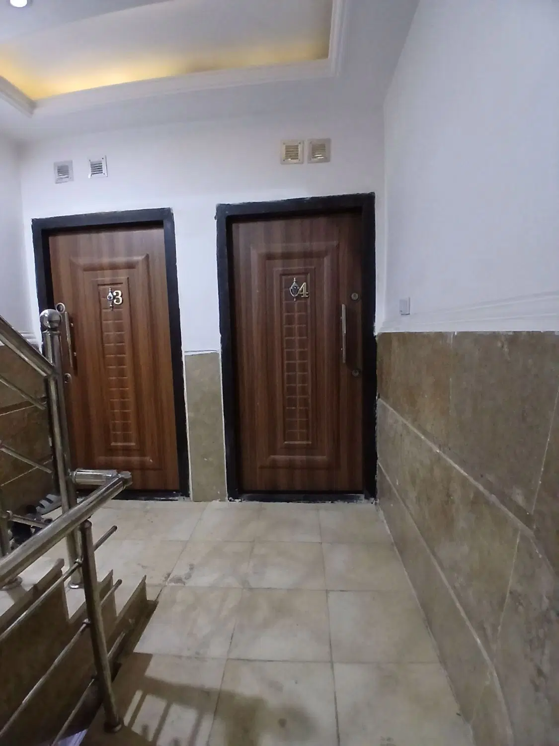 فروش آپارتمان طبقه همکف