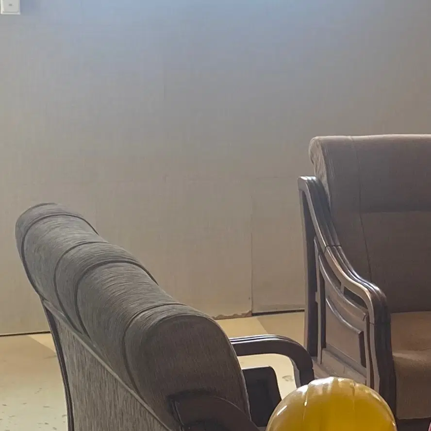 مغازه ۲۰ متری خیابان ششگلان