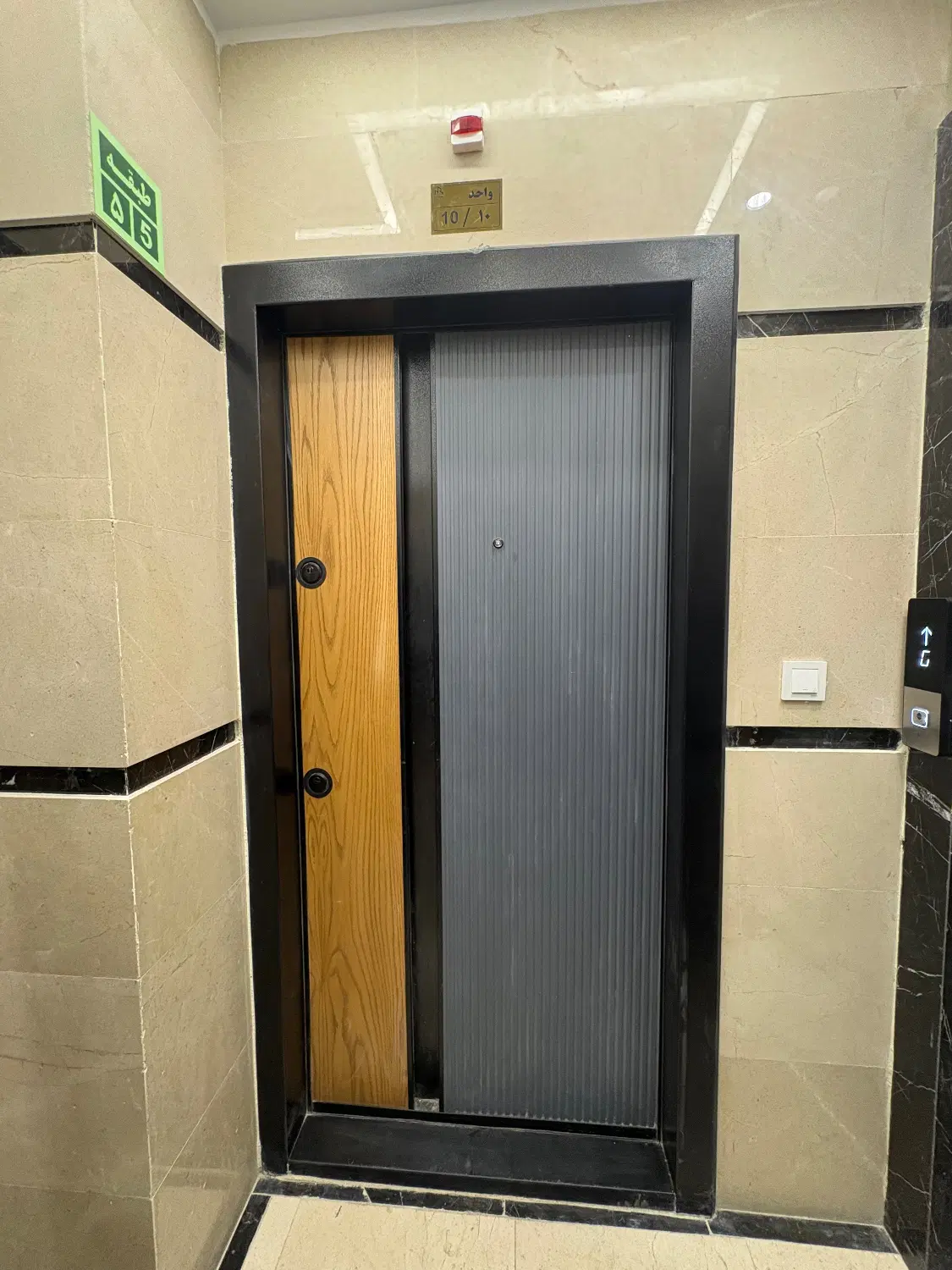 120متر نوساز اماده سکونت