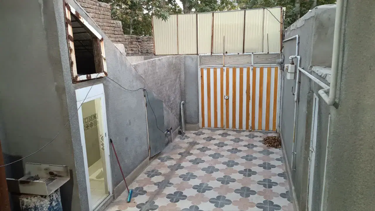 فروش ساختمان ۱۵۵متر واقع کوی ارتش