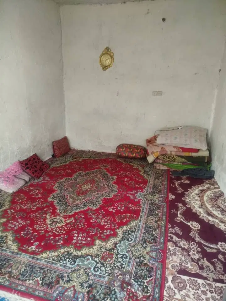 یک باب منزل در تیون