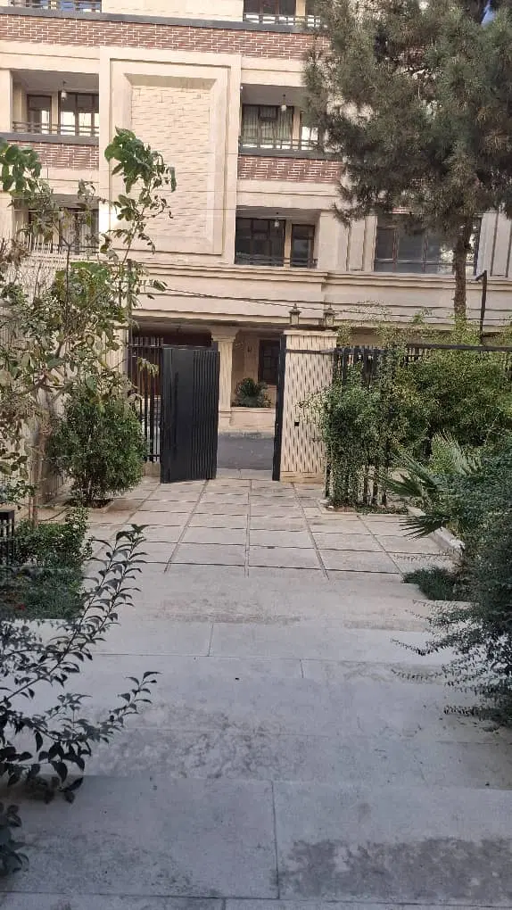 اپارتمان فروشی