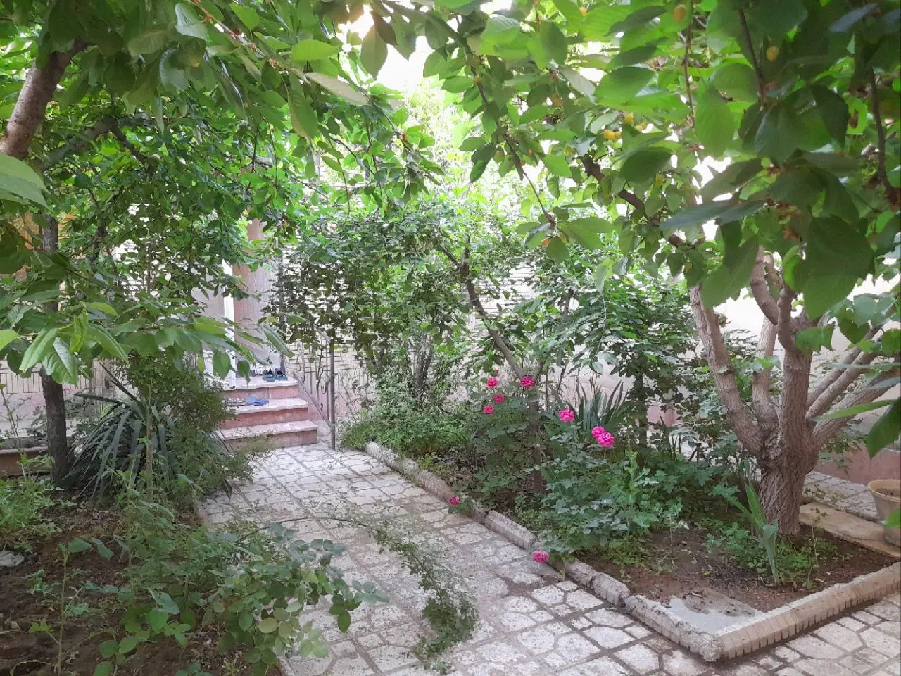 ویلایی گلبهار ۲۰۰ متری محله ۵ بهار معاوضه مشهد