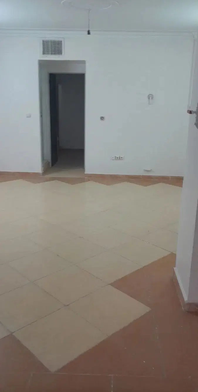 آپارتمان با پارکینگ