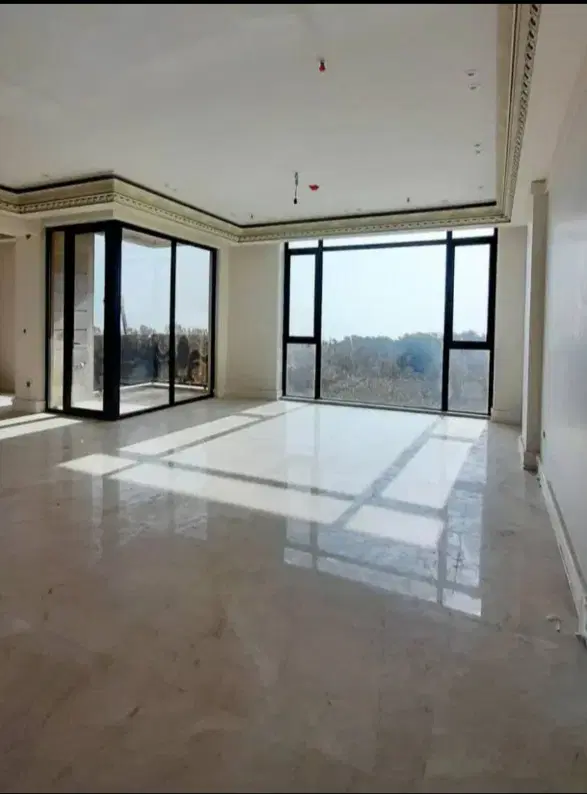 سجاد _ بهارستان ۱۸۰ متر _ زیر فی منطقه