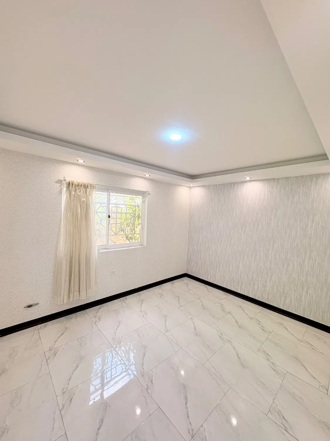 باغ ویلای ۲۲۰متر سنددار_ بدون واسطه ویلا بخر