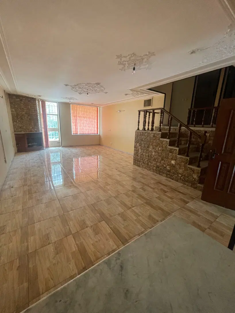 ویلایی حیاط ۱۲۰ متر فردوسی