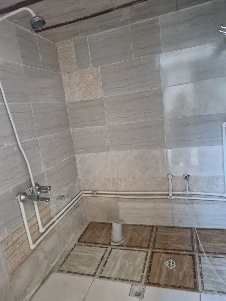 منزل مسکونی اجاره داده میشود