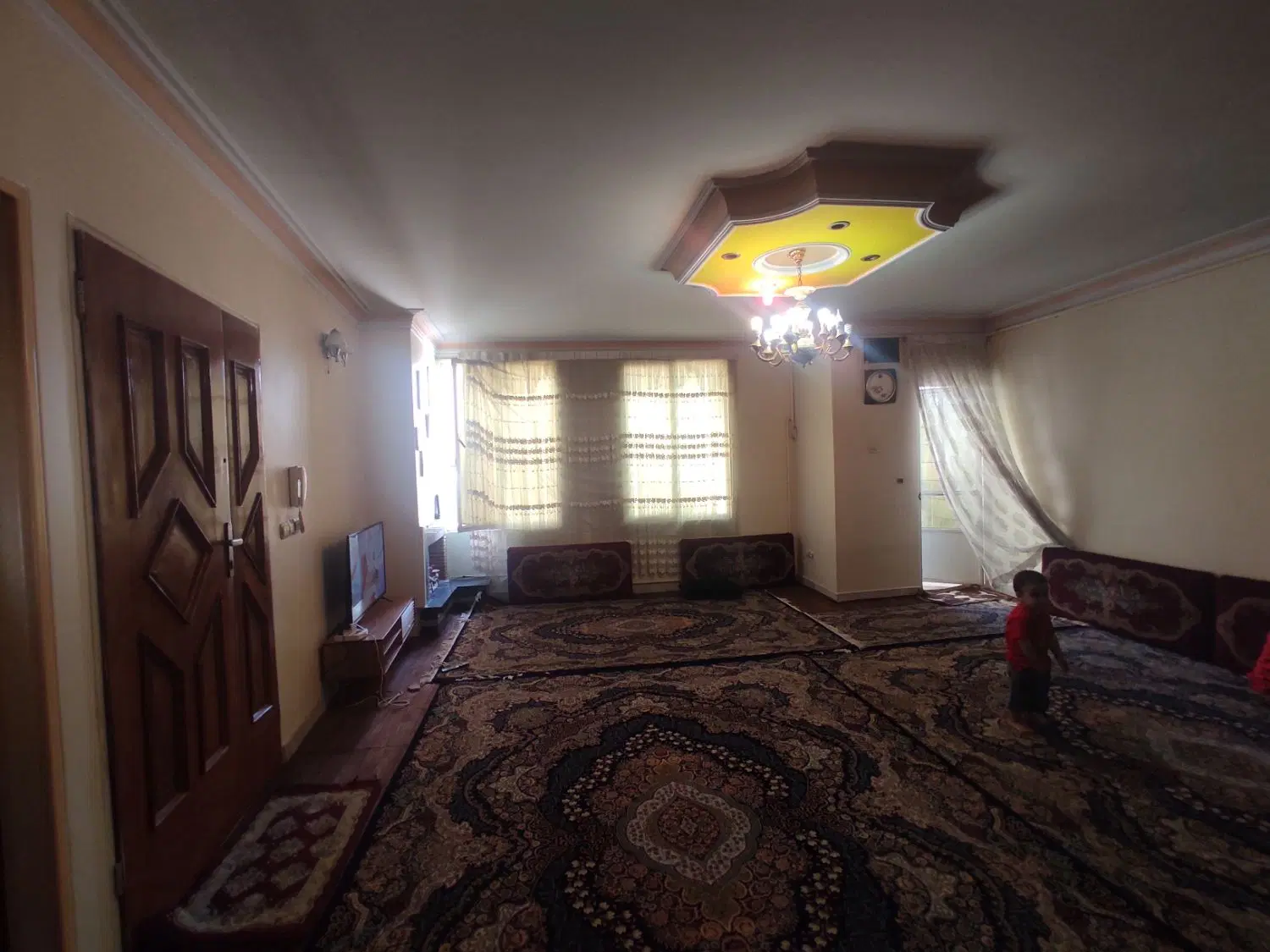یک دستگاه آپارتمان تک واحد