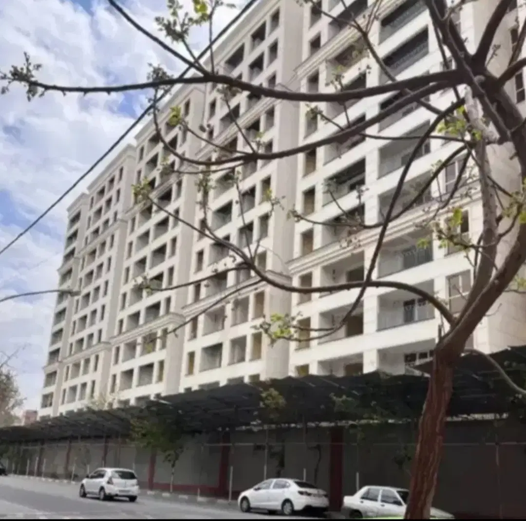فروش سهام نگین پیروزی