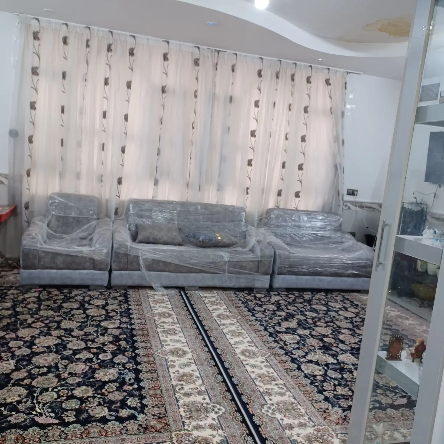 رهن و اجاره آپارتمان طبقه یک