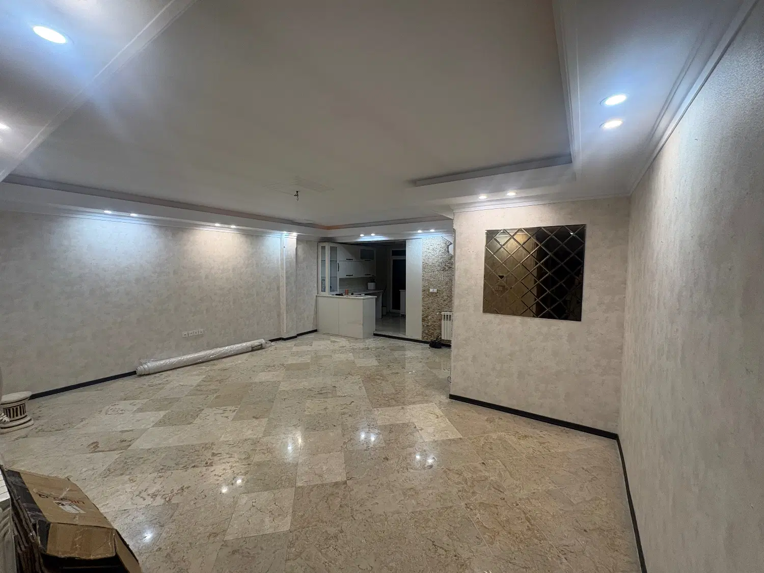 ۹۰ متری دو خوابه فول با دو پارکینگ سندی