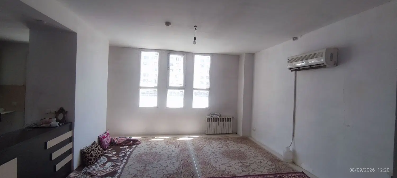 85 متری دو خواب نور گیر