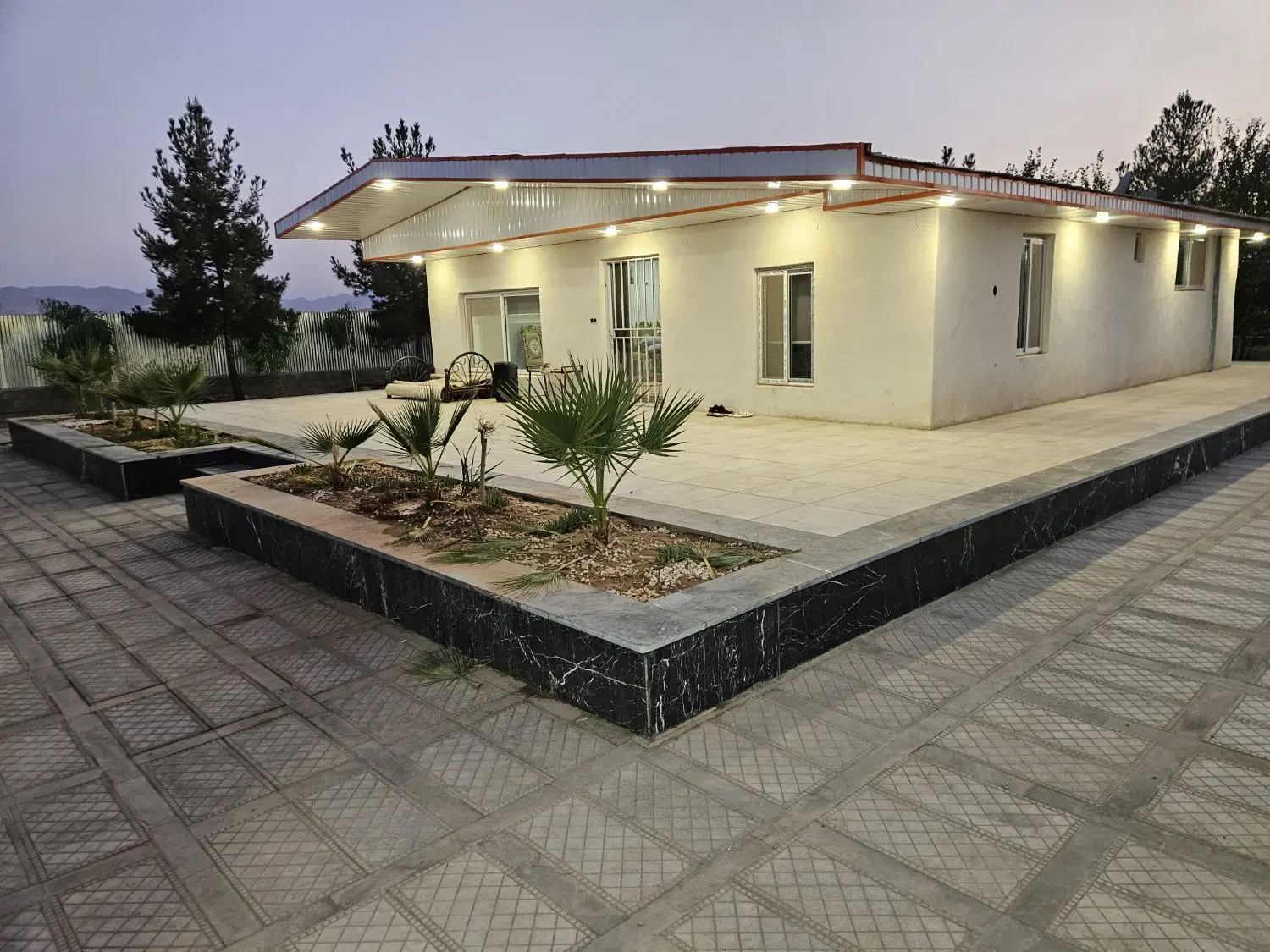 باغ ویلا نوساز در دلیجان