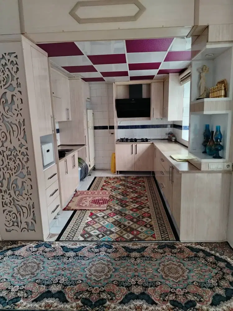 فروش دوطبقه وپارکینگ خانه ویلایی