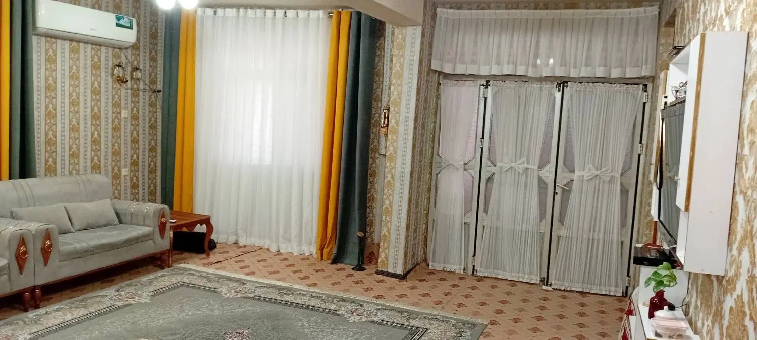 خانه ویلایی سنددار به همراه مغازه