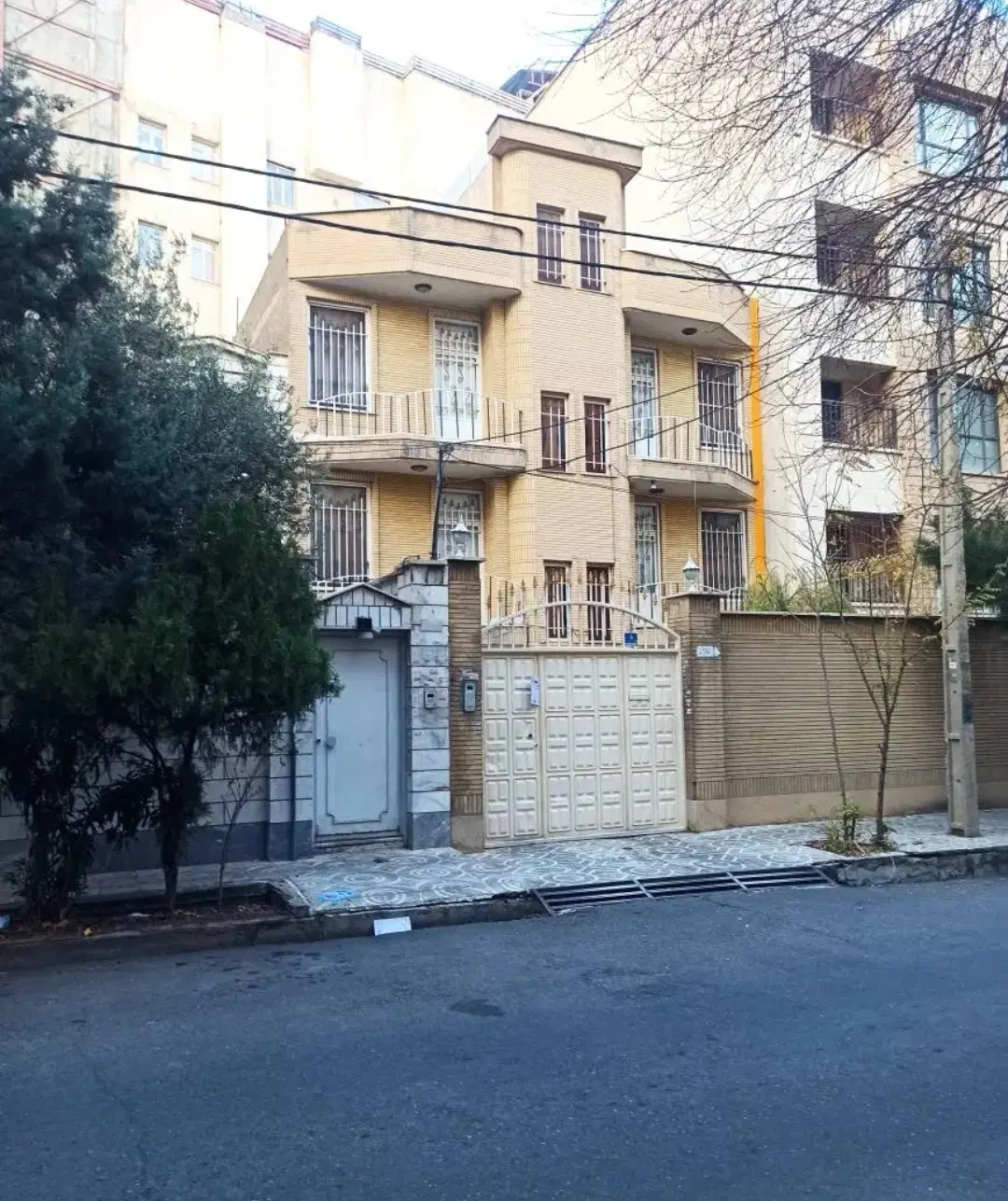 ویلایی۲۵۰متر_فروشنده آماده قرارداد_امامت
