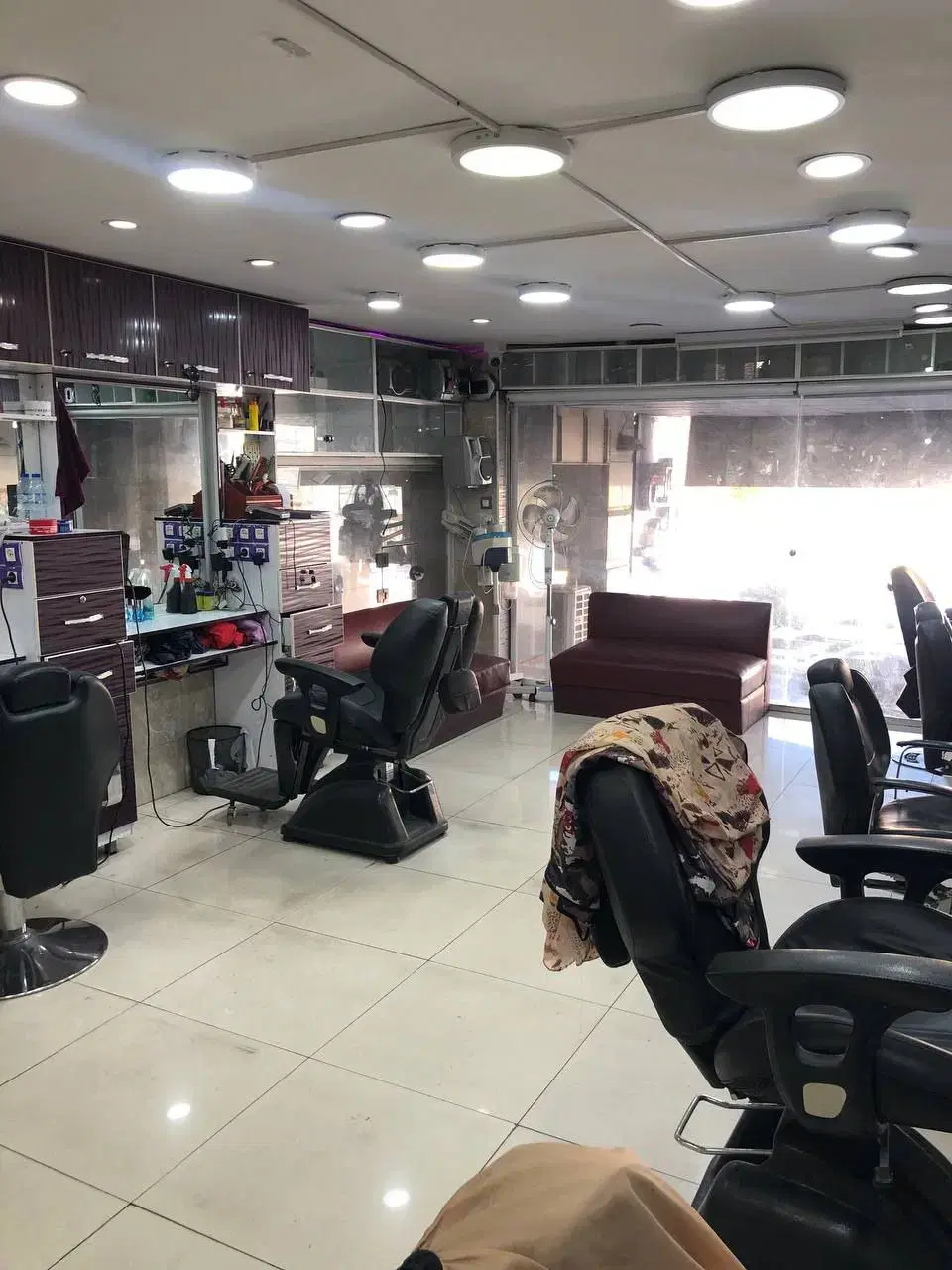اجاره صندلی آرایشگاه مردانه جردن زرگری