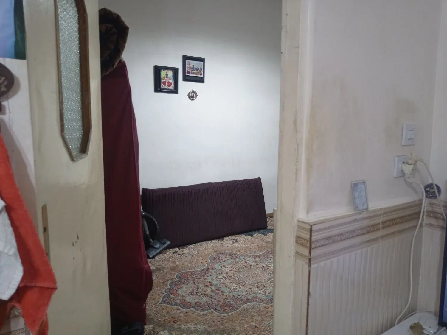 خونه ۴۵ متری تمیز کف دیوار سرامیک
