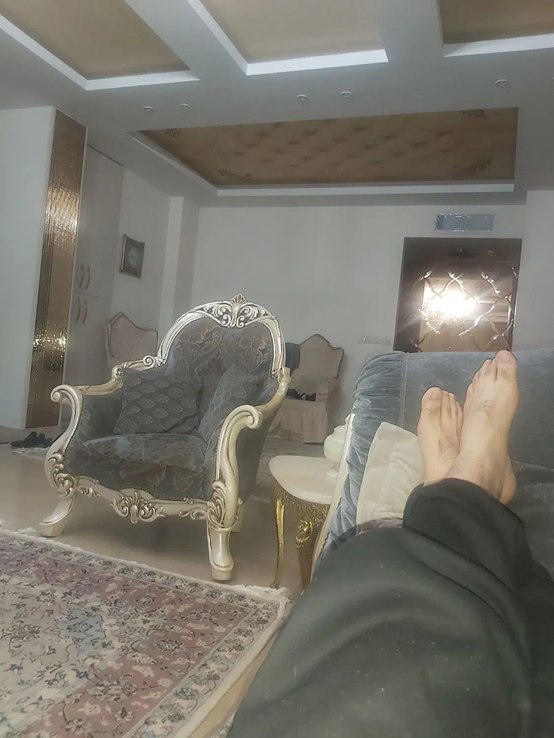 همخونه پذیرفته میگردد