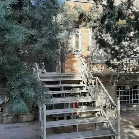 ۴۶۲ متر بر ۱۲