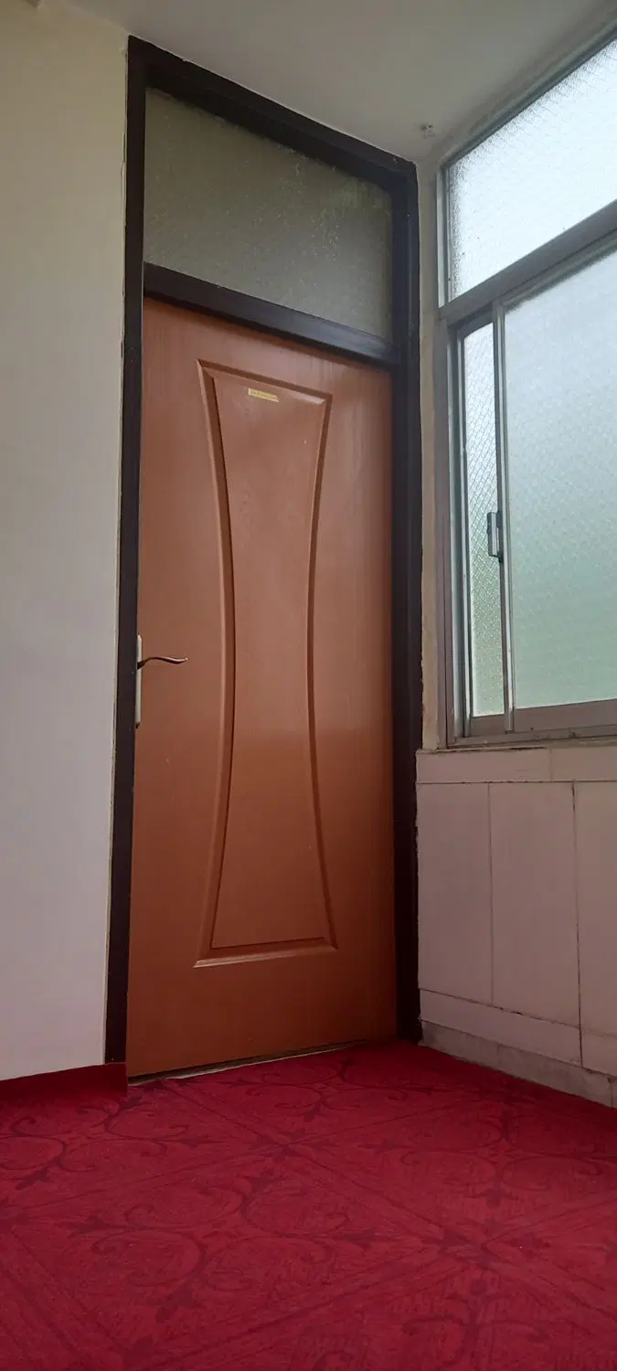سویئت.