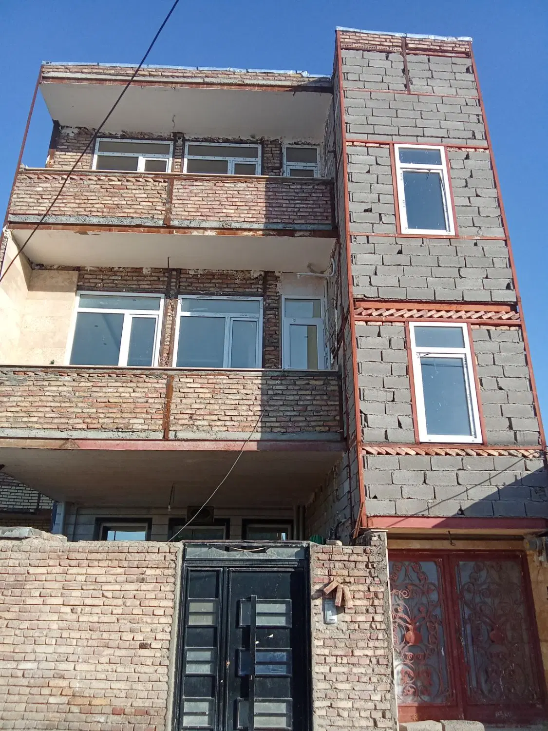 منزل مسکونی در روستای سنگر