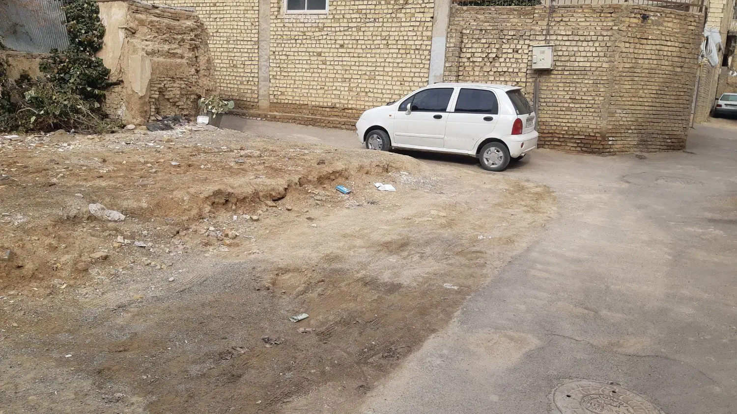 زمین ابن سینا صدمتری مسکونی