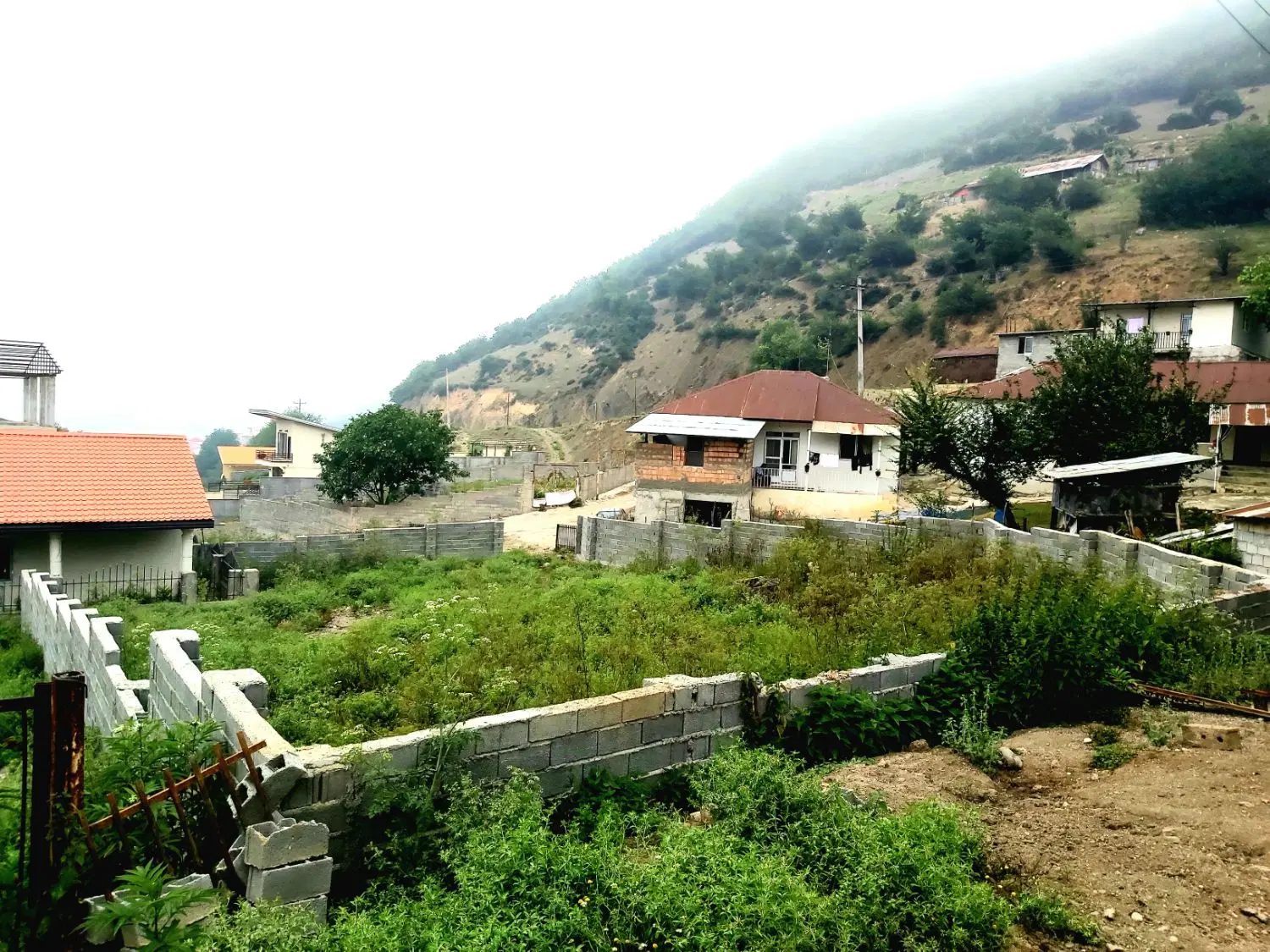 زمین روستای فلورد