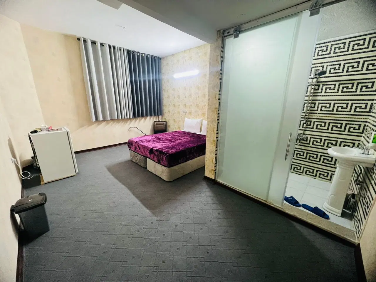 اجاره سوئیت در ارم،چمران،نمازی،ملاصدرا، فلکه گاز