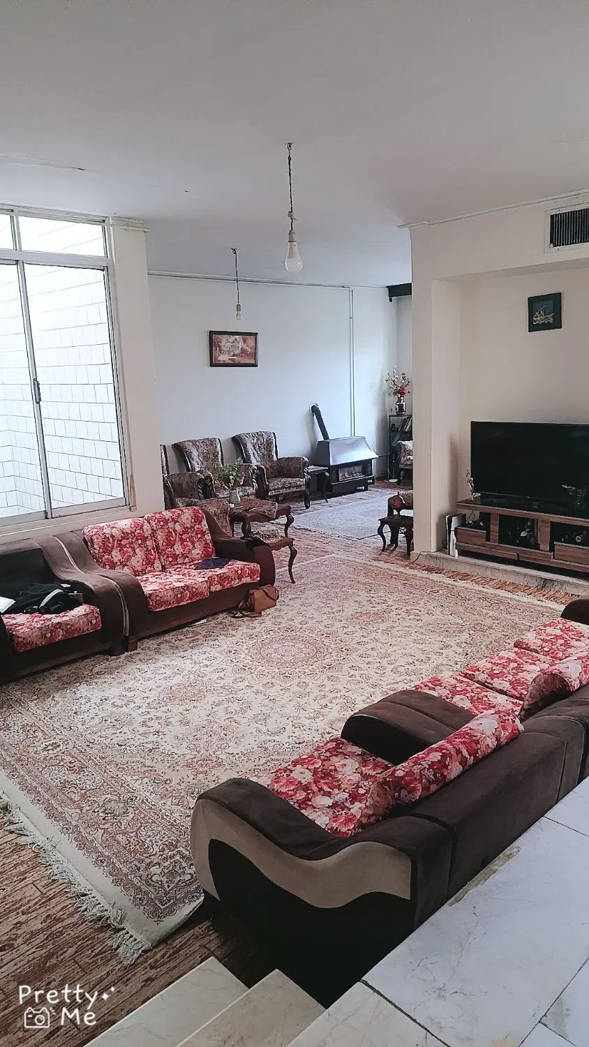 خانه ویلایی  260 متری