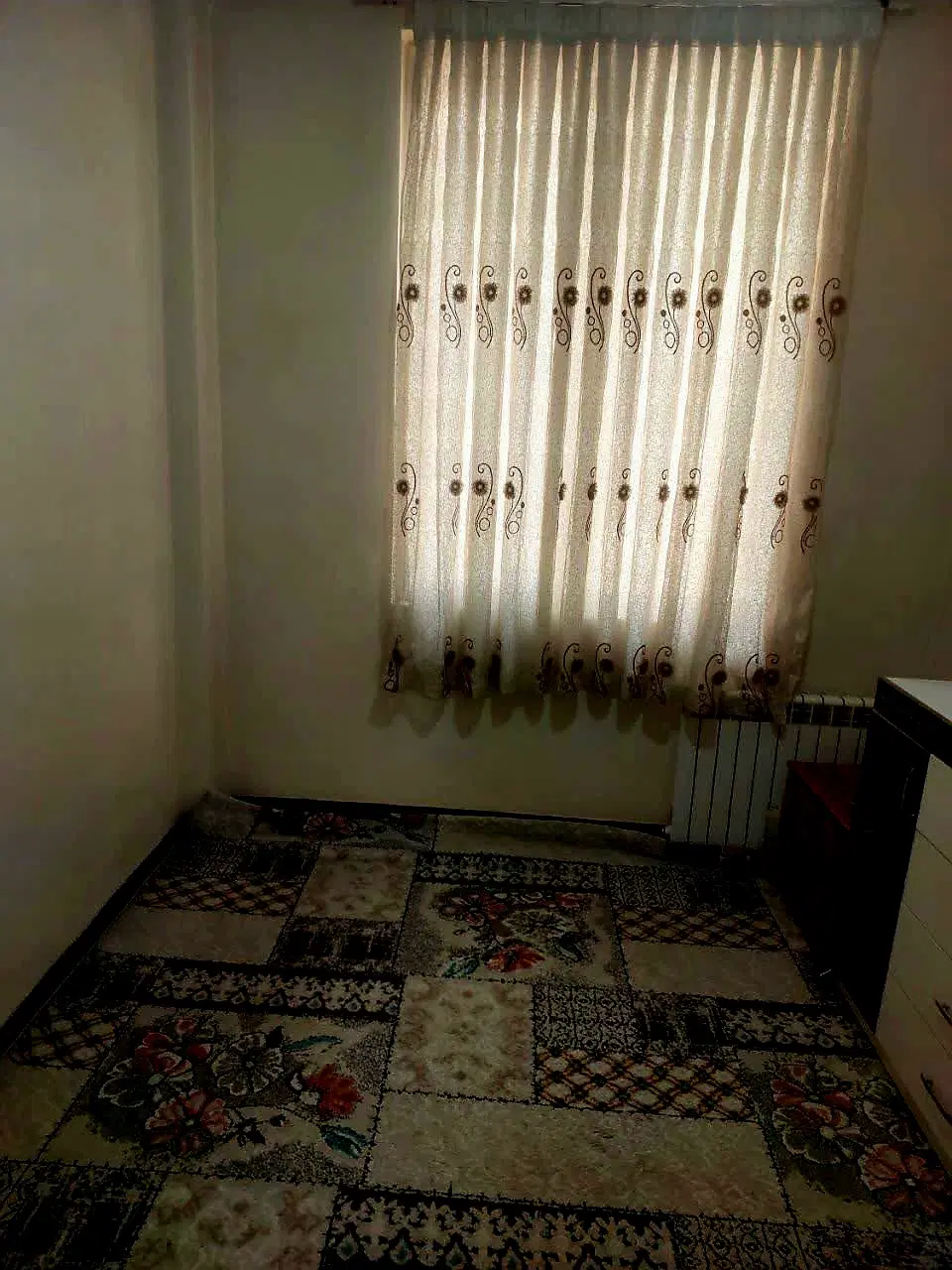 واحد ۴۸ متری فول امکانات