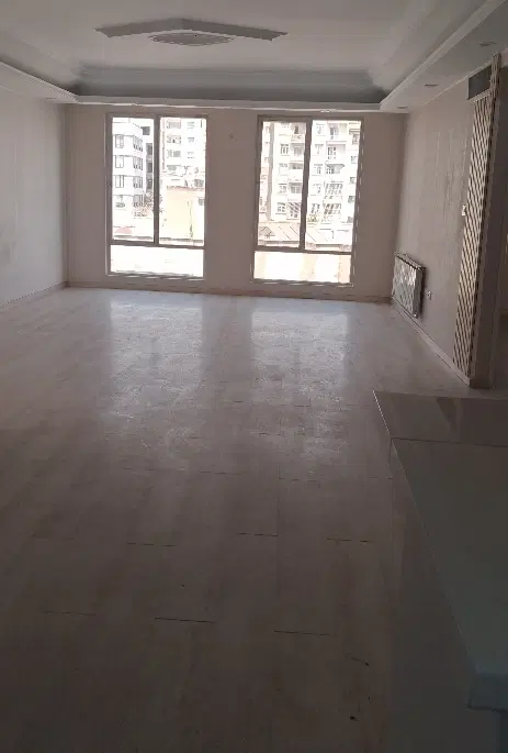 ۸۵ متر _ رو به آفتاب _ پرده خور _ مرزداران