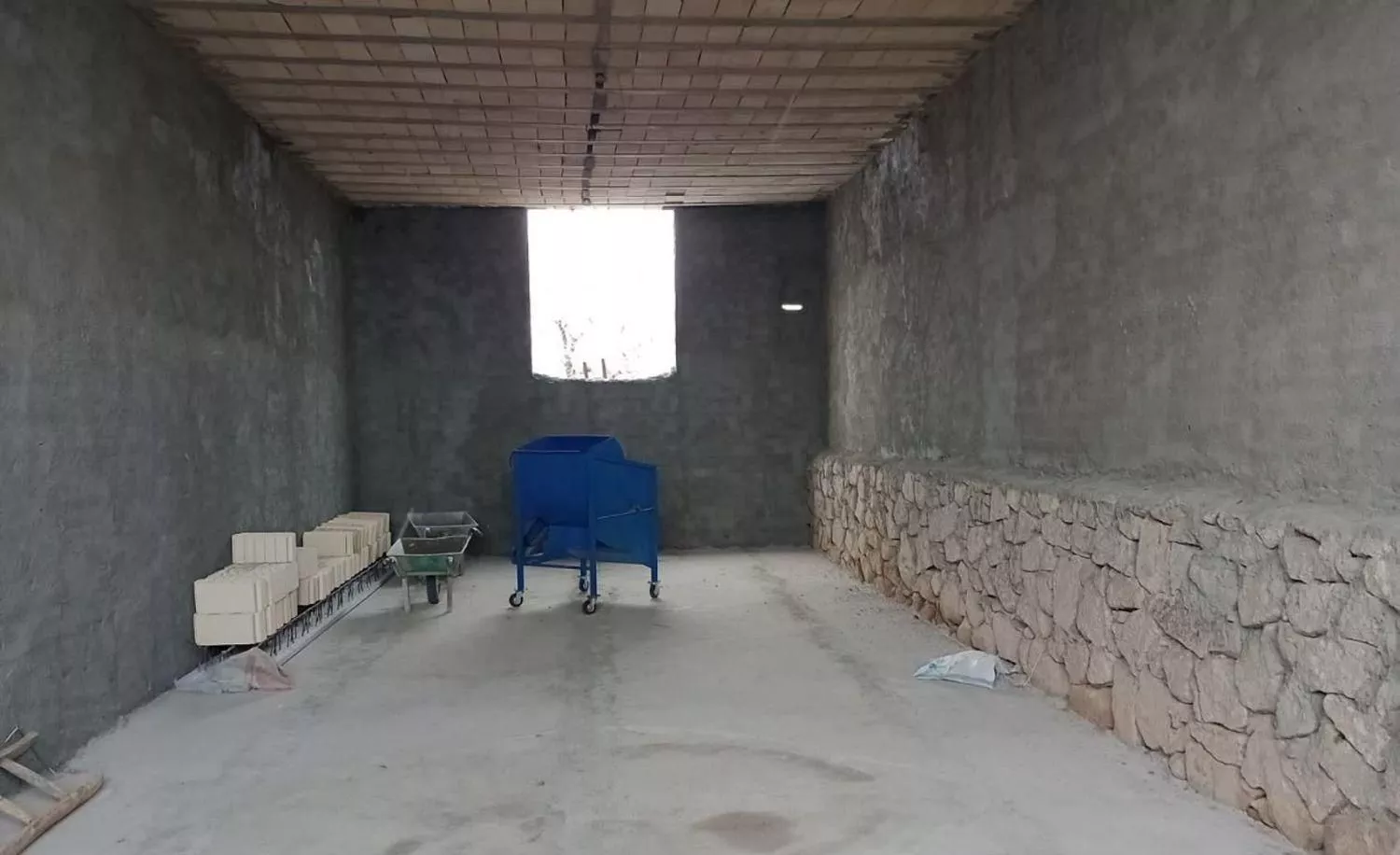 دامداری چهار دیواری نقدیا معاوضه