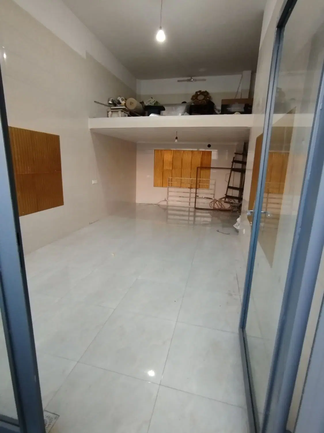مغازه تجاری اجاره ای