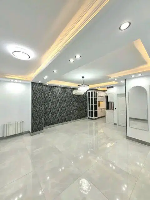 ۶۱ متری عروسک پارکینگ دار