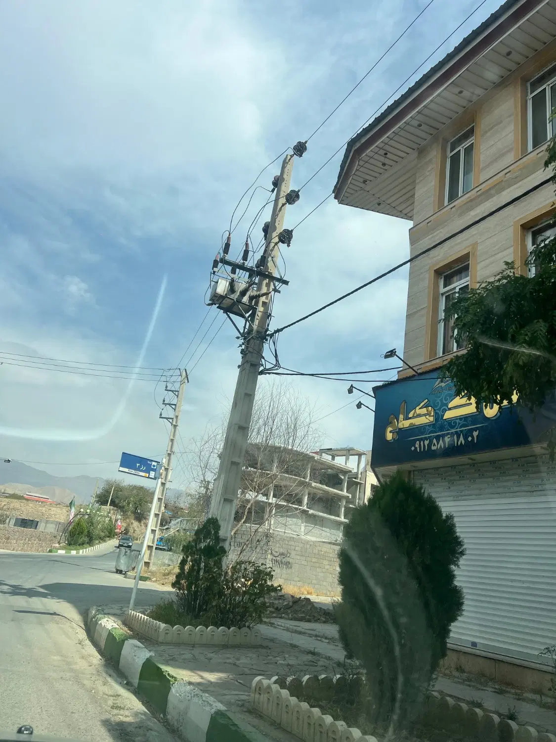 دماوند گیلاوند کالدشت پایین 50متر مغازه نزدیک اصلی