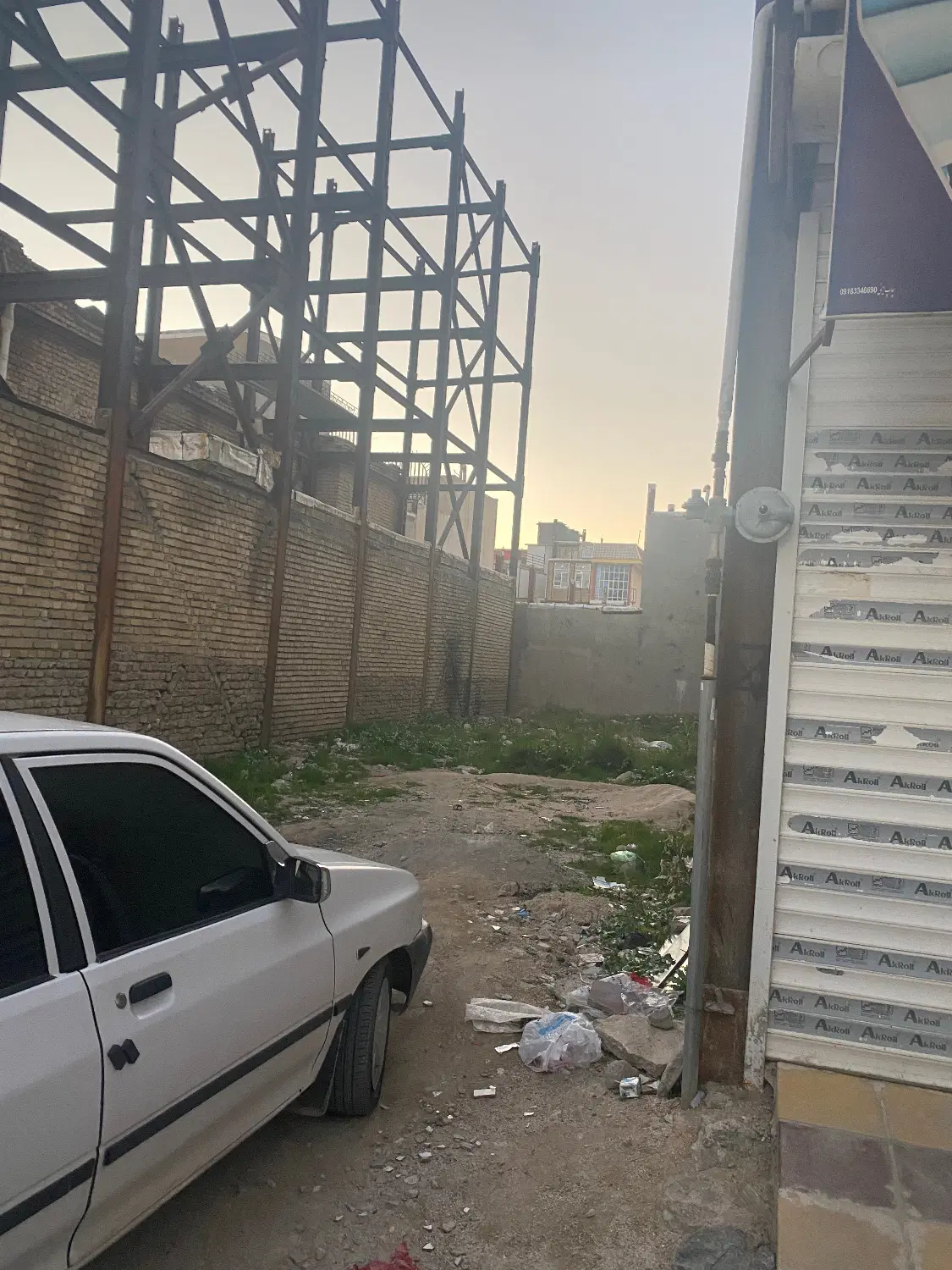 زمین مشاغل غسالخانه کنار ورودی  گاز