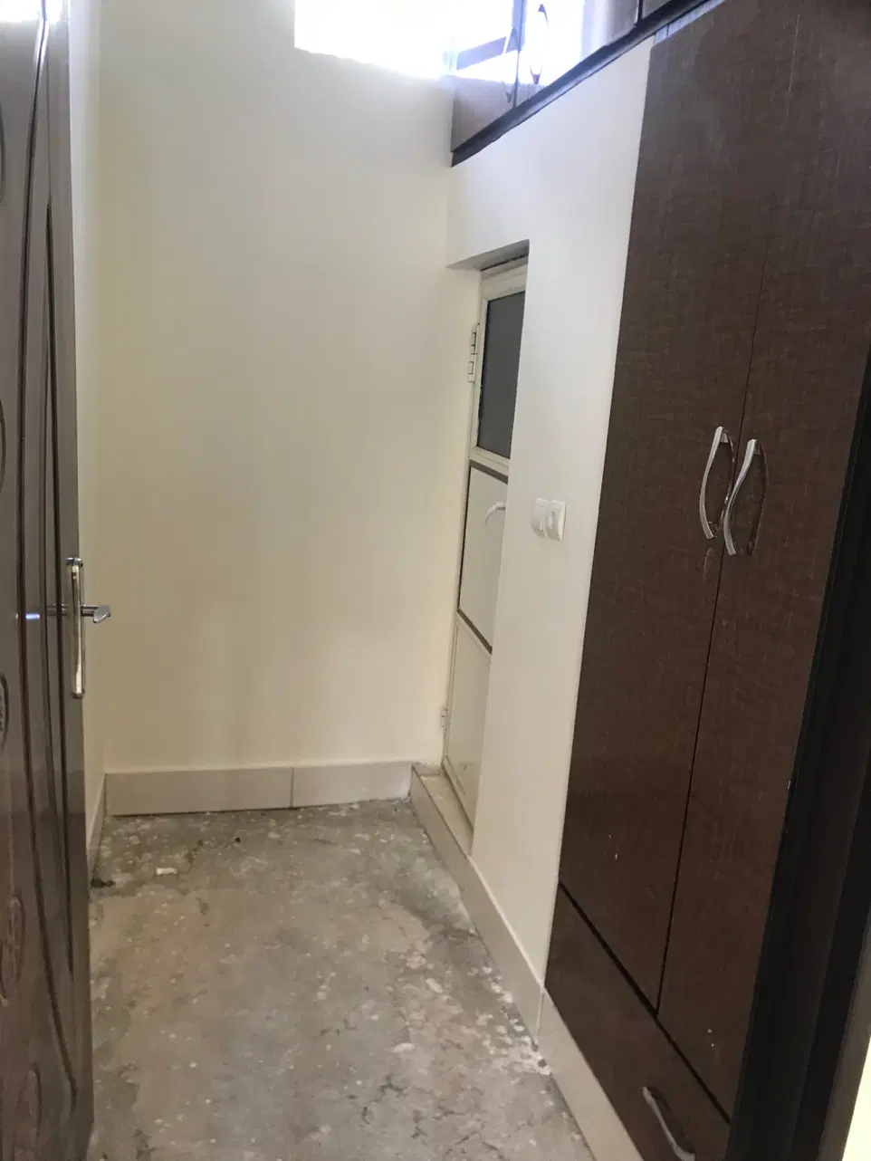 حیاط 2 طبقه راه جدا