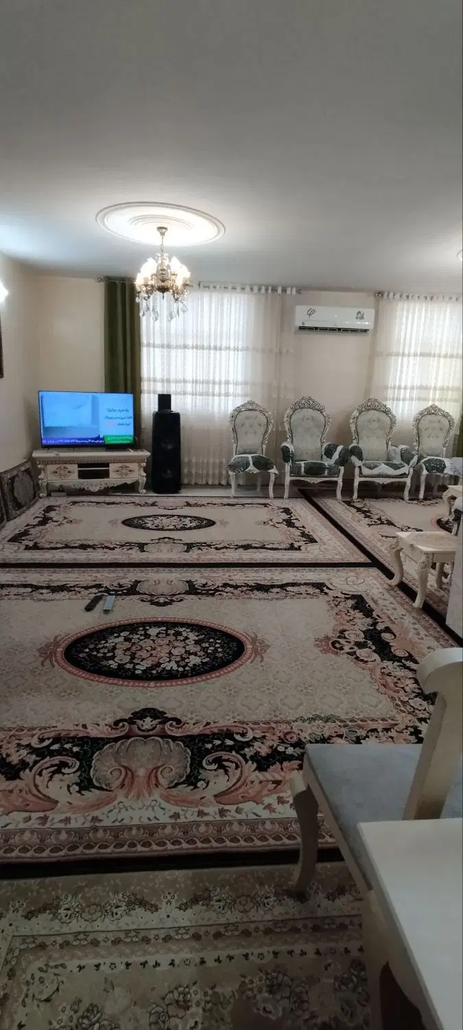 ویلایی دو طبقه با امکانات